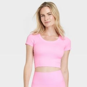 NWT Women's Seamless Cropped Short Sleeve Top - All In Motion (Target), …